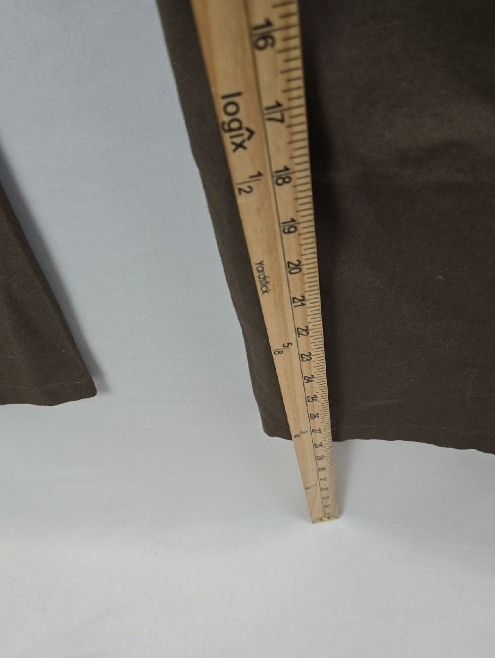 UNIQLO Men’s Wide-Leg Straight Pants Sz 32 Business Casual Chinos Euro Boho - Picture 7 of 9